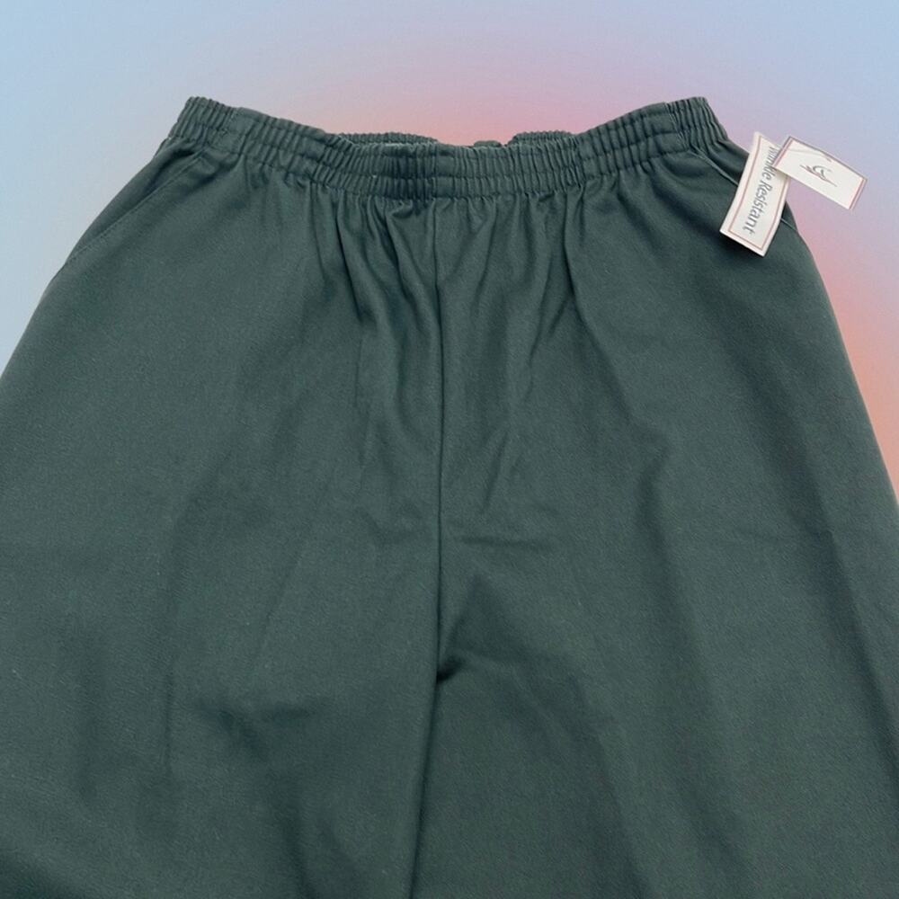 WHITEFISH BAY Women’s 16 Green Pull On Pant